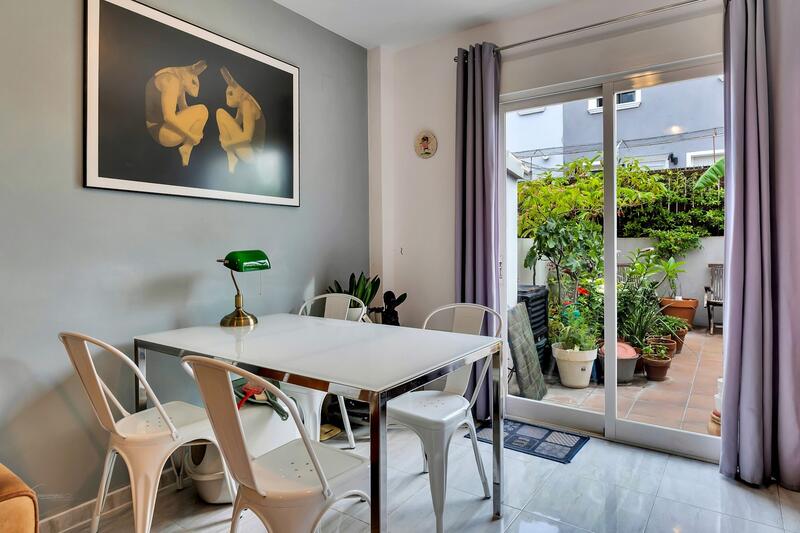 2 bedroom Townhouse for sale
