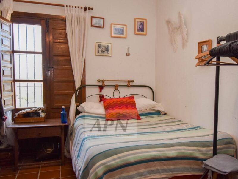 4 bedroom Country House for sale