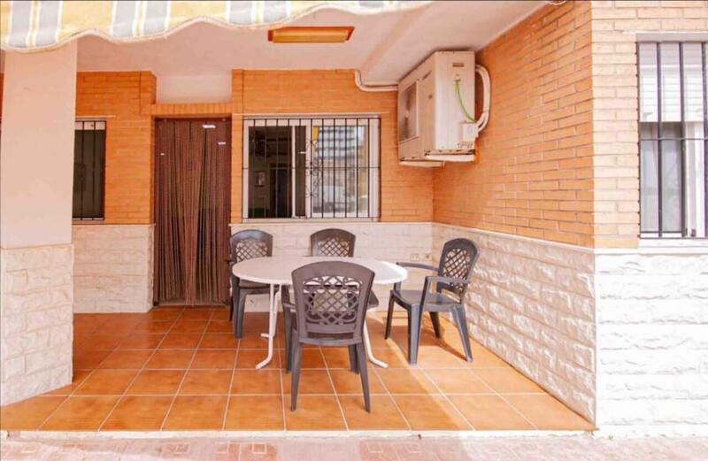 Villa for sale in La Manga del Mar Menor, Murcia