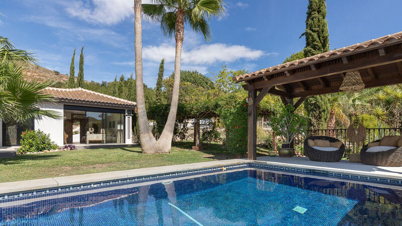 4 bedroom Country House for sale