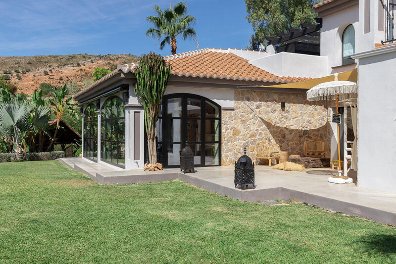 4 bedroom Country House for sale