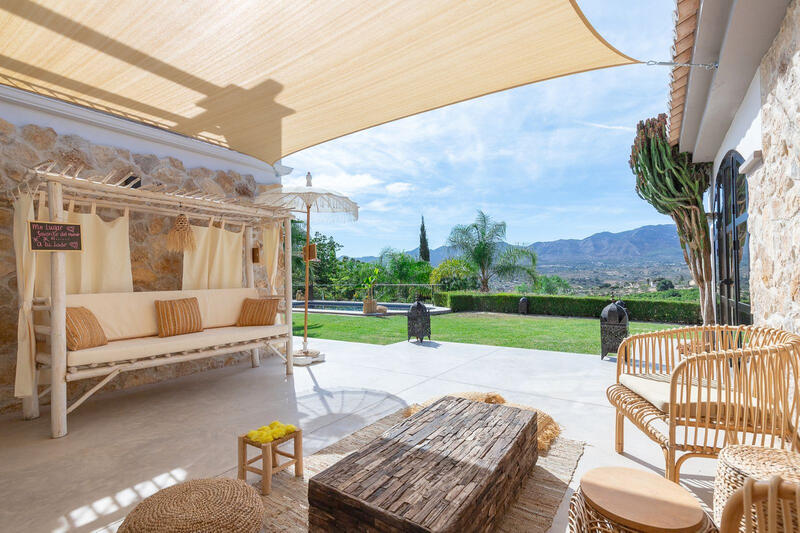 4 bedroom Country House for sale