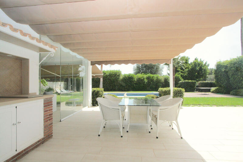 4 bedroom Villa for sale