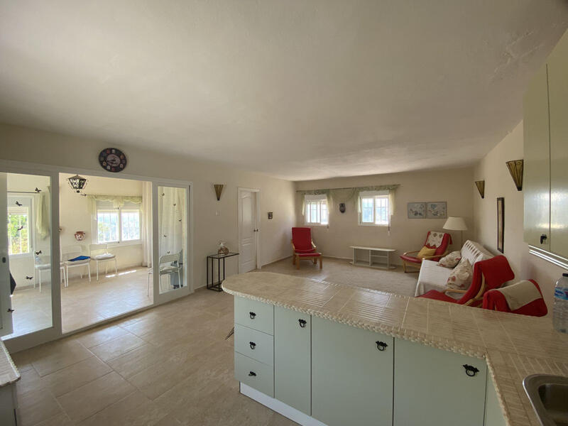 2 bedroom Country House for sale