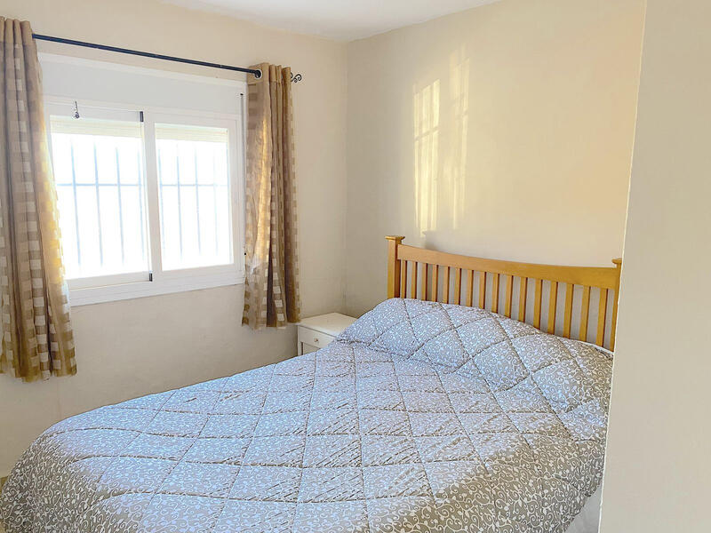 2 bedroom Country House for sale