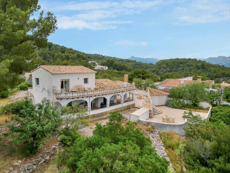 5 bedroom Villa for sale