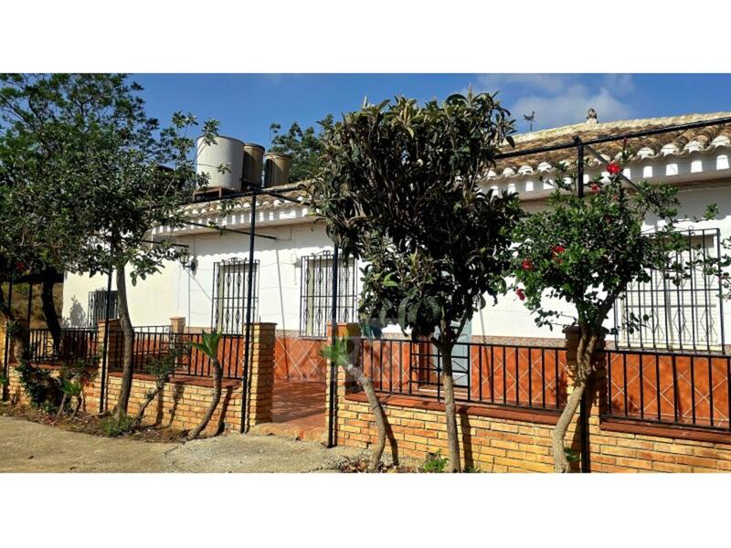 4 bedroom Country House for sale