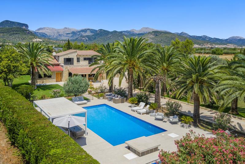 8 bedroom Country House for sale