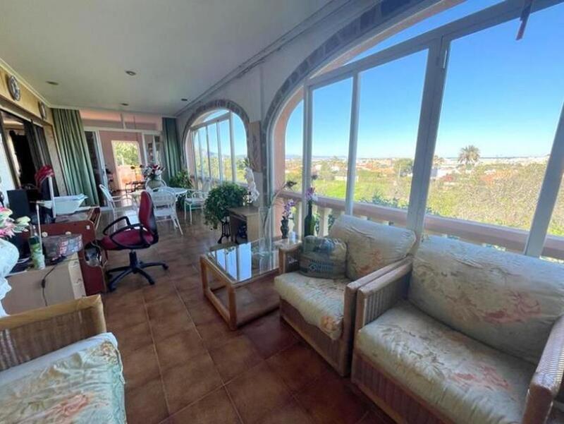 7 bedroom Villa for sale