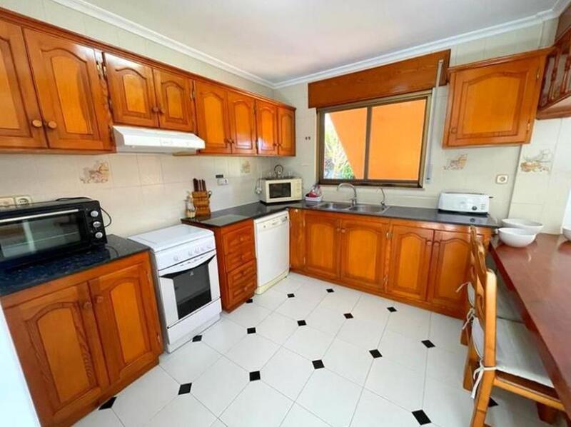 7 bedroom Villa for sale