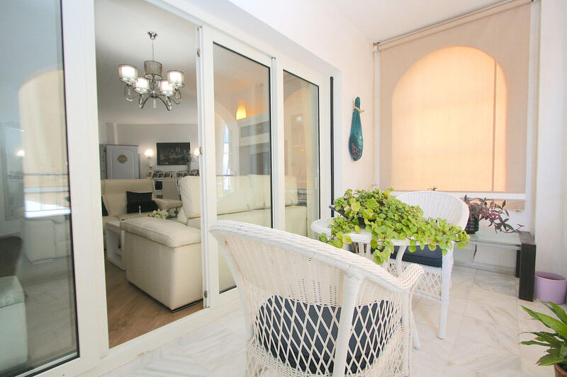 4 bedroom Townhouse for sale