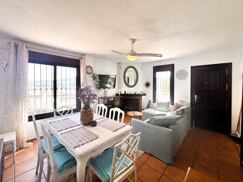 2 bedroom Country House for sale