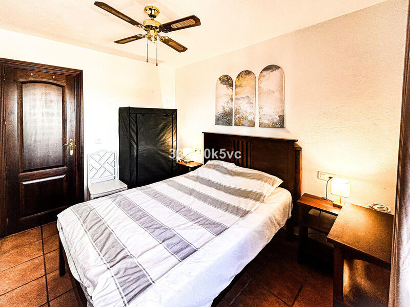 2 bedroom Country House for sale
