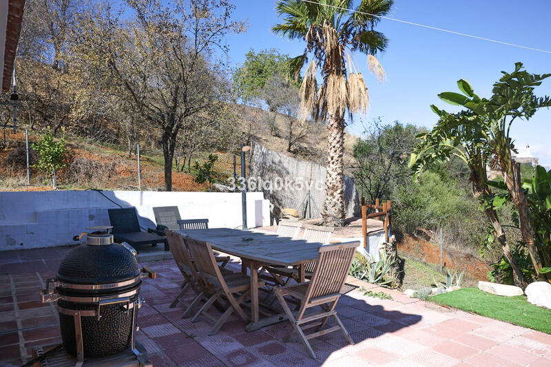 2 bedroom Country House for sale