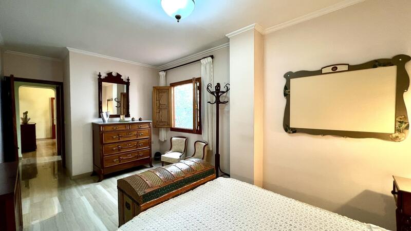 6 Cuarto Adosado en venta