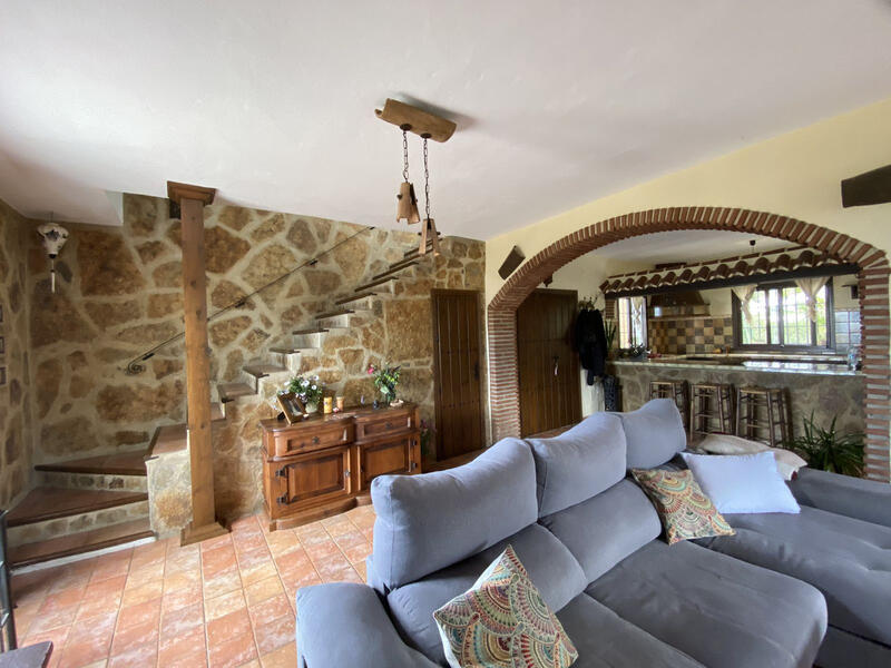 4 bedroom Villa for sale