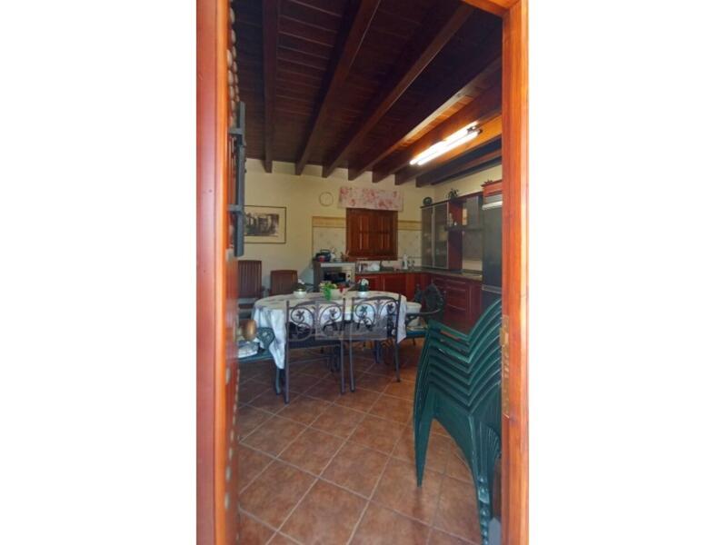3 bedroom Country House for sale