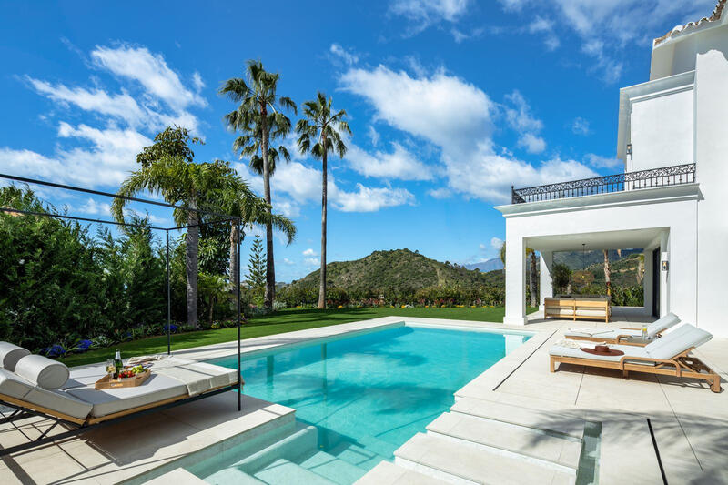 5 bedroom Villa for sale