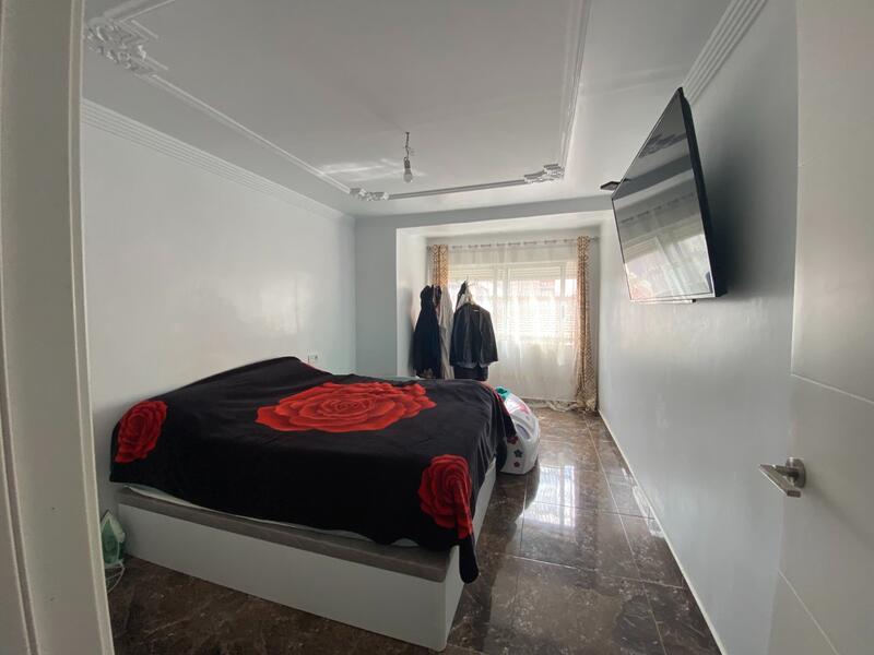 4 bedroom Apartment for sale