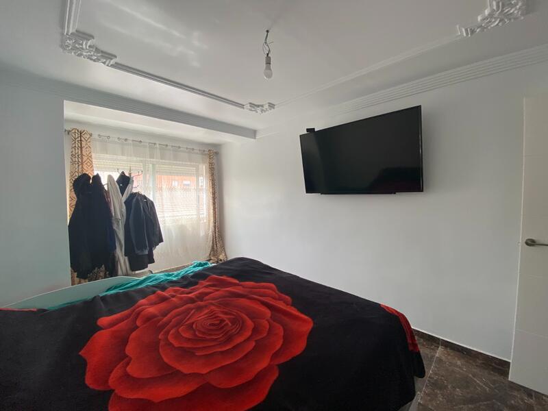 4 bedroom Apartment for sale