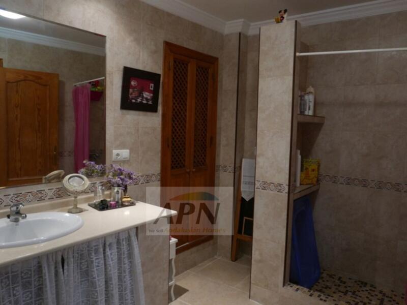 3 bedroom Townhouse for sale