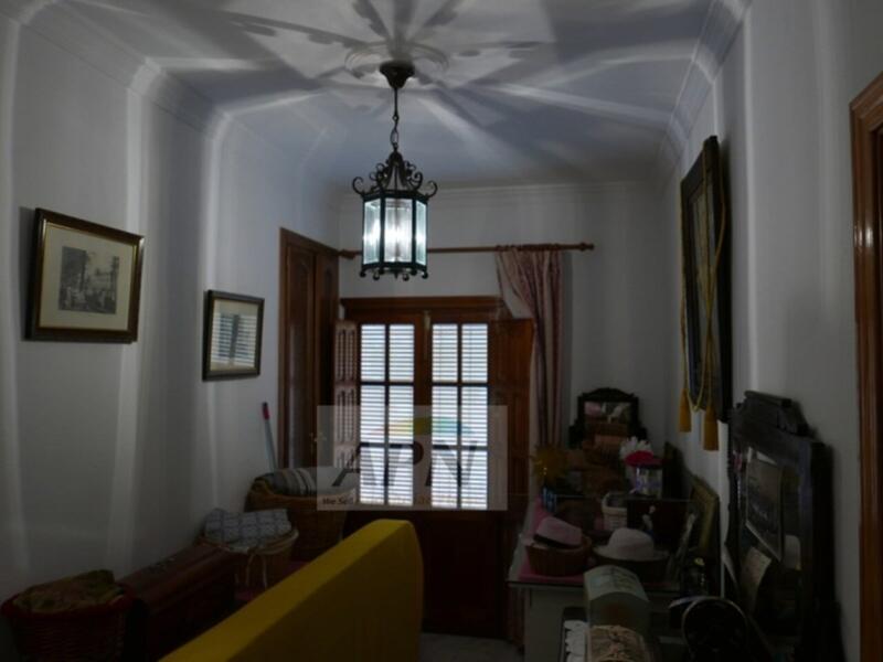 3 bedroom Townhouse for sale