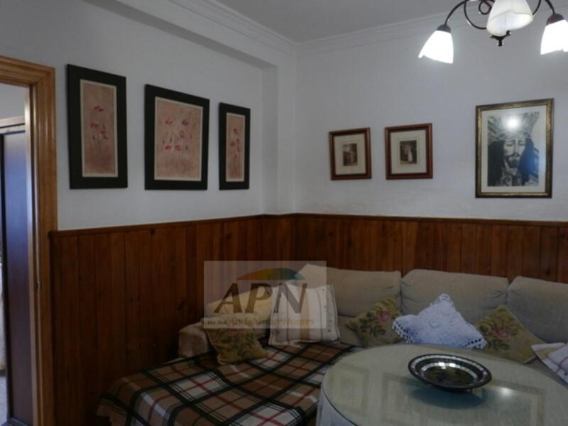 3 bedroom Townhouse for sale