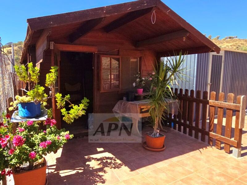 2 bedroom Country House for sale