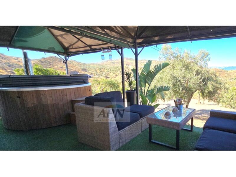 2 Cuarto Casa de Campo en venta