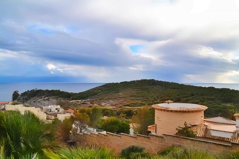 Villa for sale