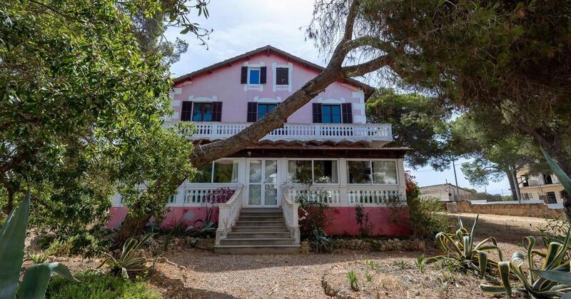 4 bedroom Villa for sale