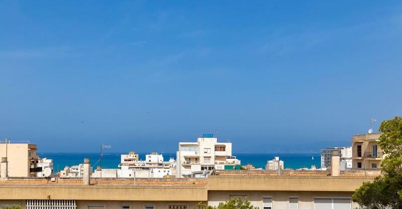 4 bedroom Apartment for sale