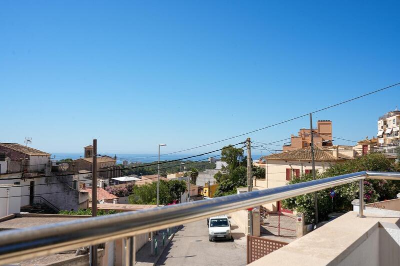 6 bedroom Villa for sale
