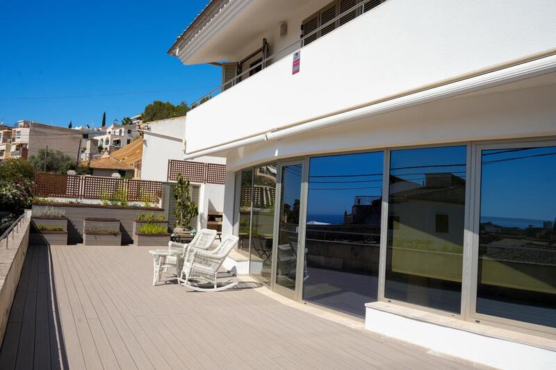 6 bedroom Villa for sale