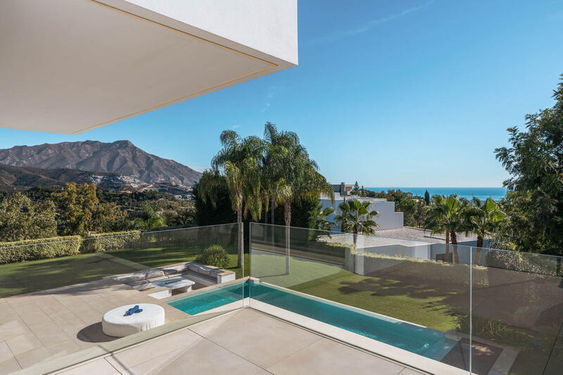 5 bedroom Villa for sale