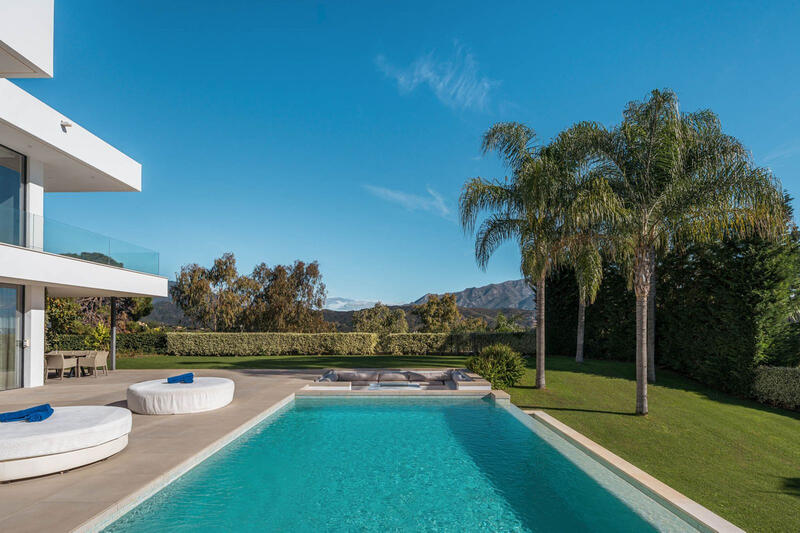 5 bedroom Villa for sale