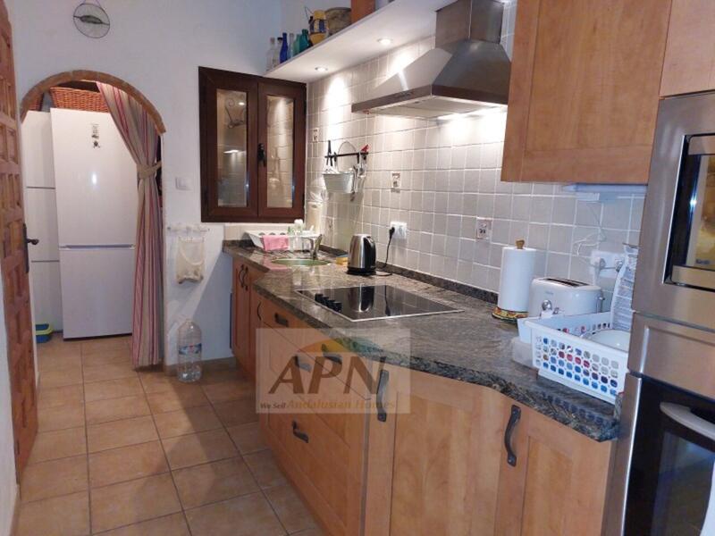 4 bedroom Country House for sale