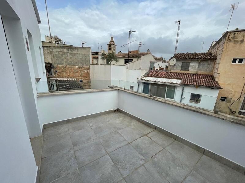 3 bedroom Apartment for sale