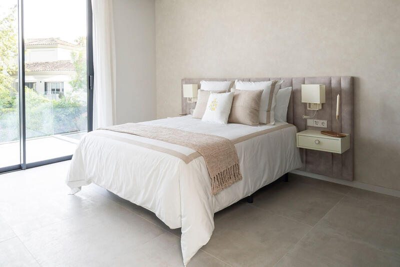 6 bedroom Villa for sale