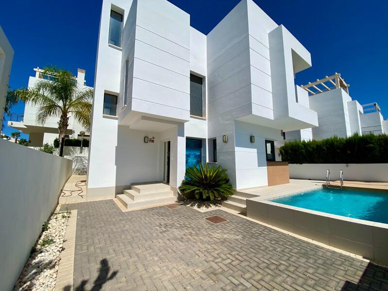 3 bedroom Villa for sale