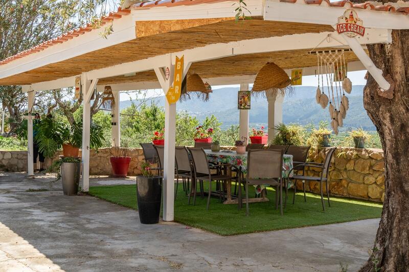 4 bedroom Country House for sale