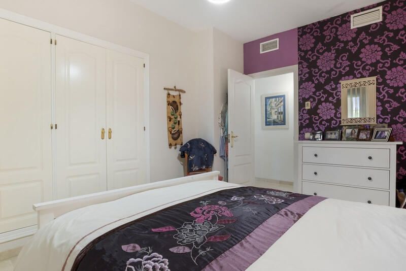 2 slaapkamer Appartement Te koop
