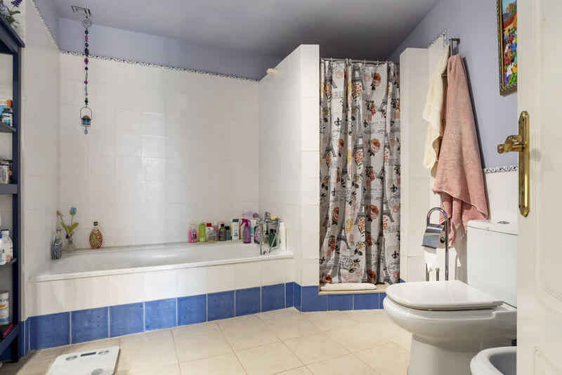 2 slaapkamer Appartement Te koop