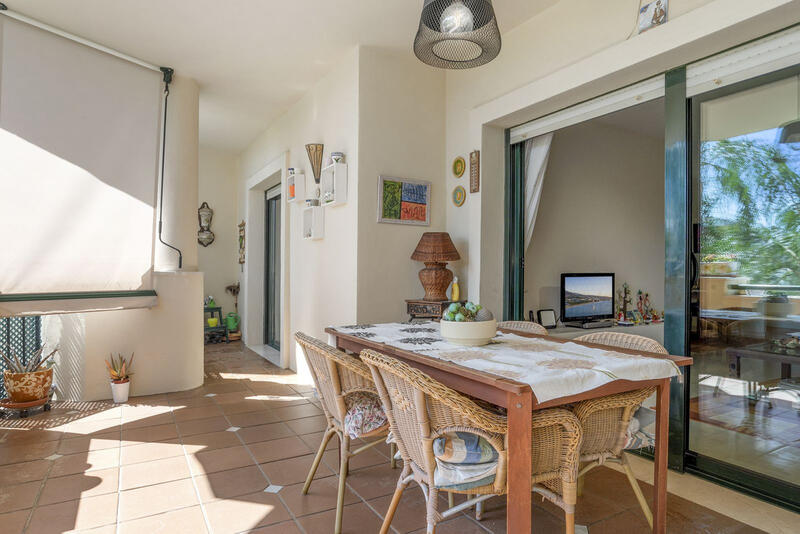 2 slaapkamer Appartement Te koop