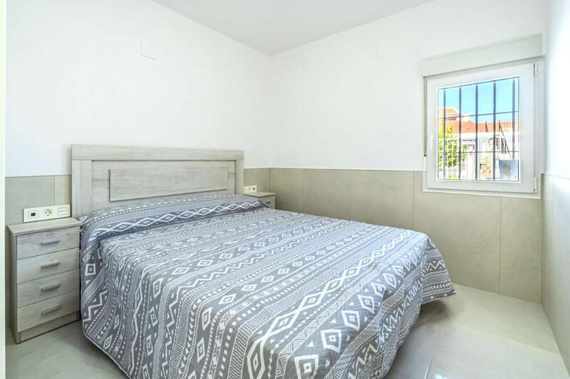 2 Schlafzimmer Villa zu verkaufen