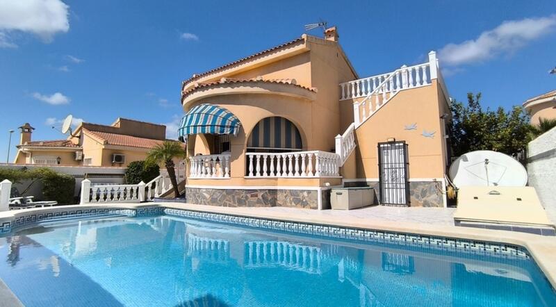 3 bedroom Villa for sale