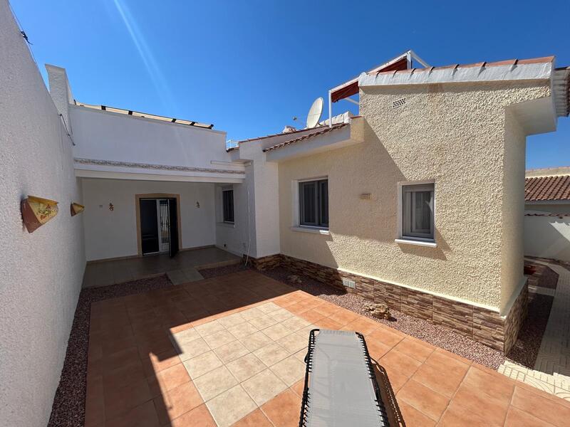 Villa en venta en Ciudad Quesada, Alicante
