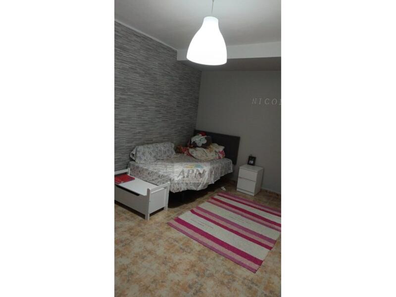 2 bedroom Townhouse for sale