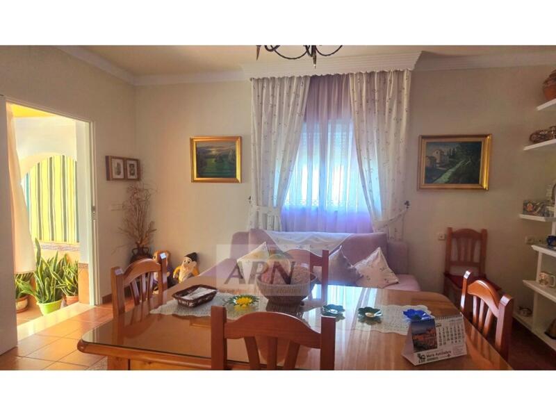3 bedroom Country House for sale
