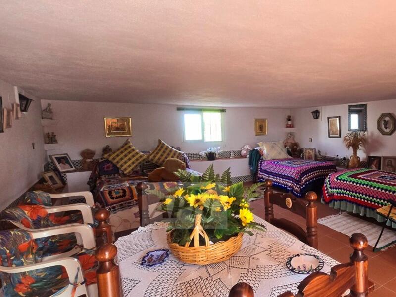 3 bedroom Country House for sale